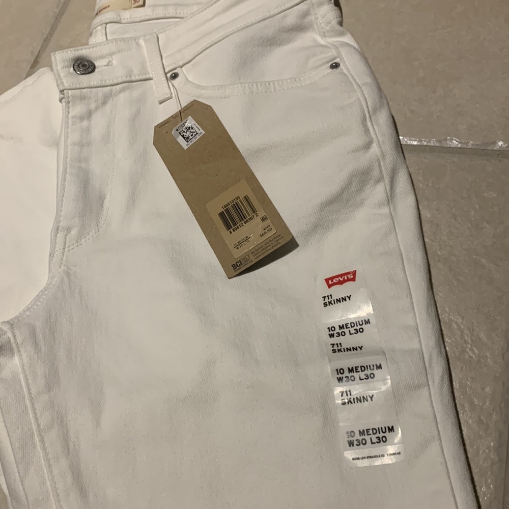 🔴Levi’s🔴 W30L30 711 Skinny mid rise slim through Hip and Thigh - Picture 6 of 17